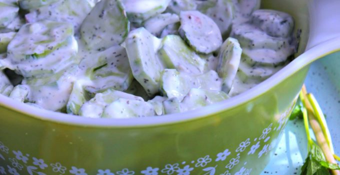 Rustic Cucumber Tarator